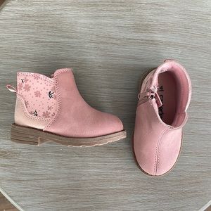 Girls pink boots